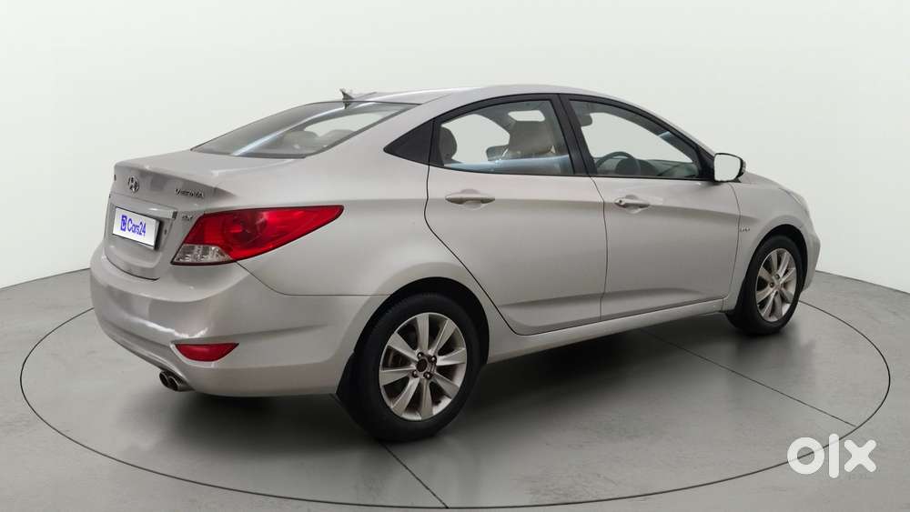 Hyundai Verna Fluidic 1.6 Vtvt Sx, 2013, Petrol