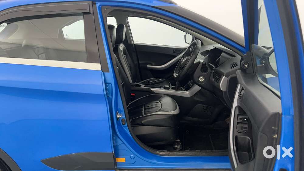 Tata Nexon 1.2 Revotron Xm (s), 2020, Petrol