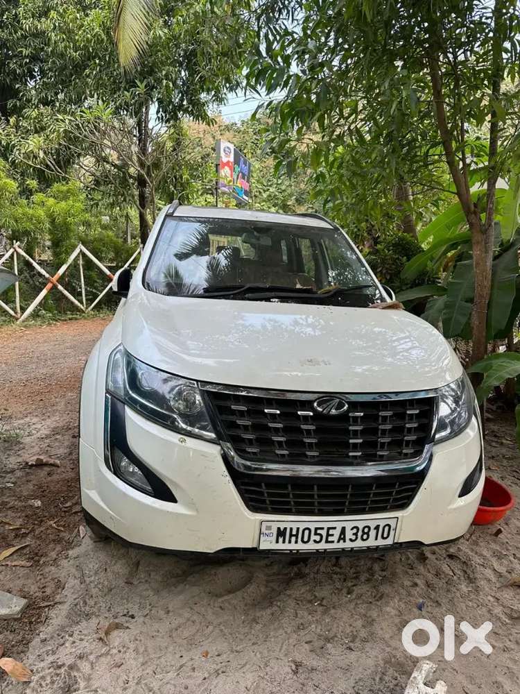 Mahindra Xuv500 2018 Diesel 120000 Km Driven