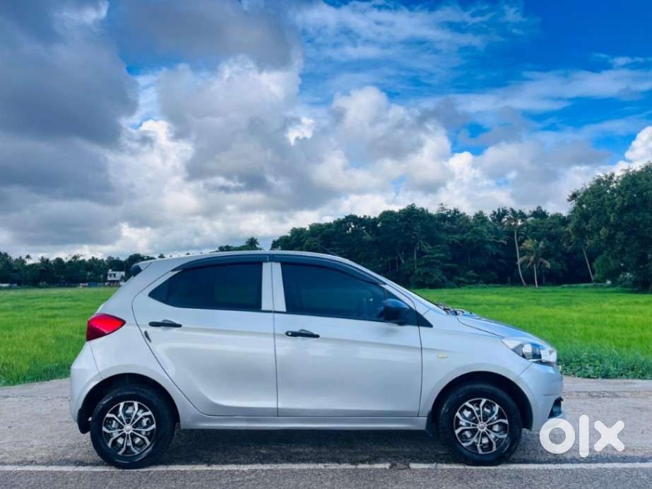 Tata Tiago Xe, 2020, Petrol