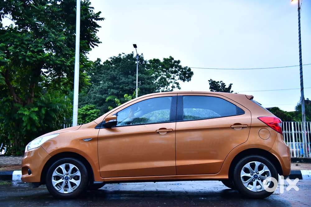 Ford Figo 1.2p Titanium Mt, 2015, Petrol