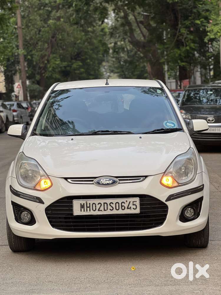 Ford Figo 2012-2015 Petrol Zxi, 2014, Petrol