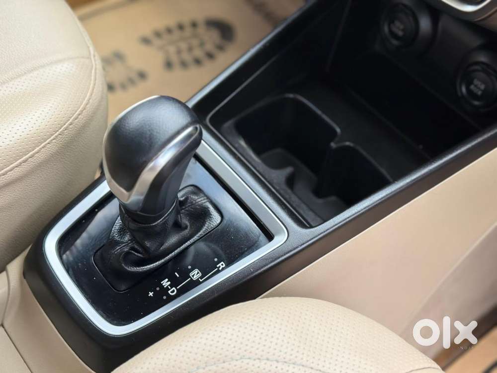 Maruti Suzuki Dzire 1.2 Zxi Amt, 2017, Petrol