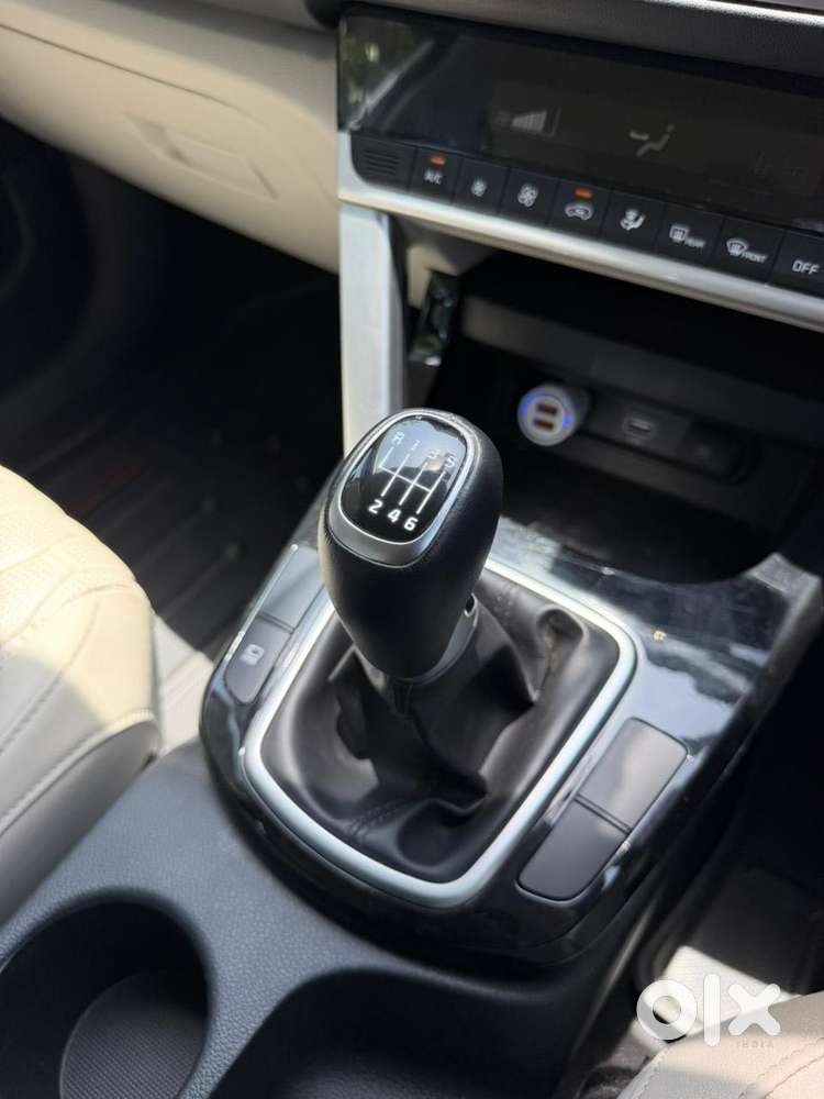 Kia Seltos Htx 1.5 Petrol Mt, 2020, Petrol
