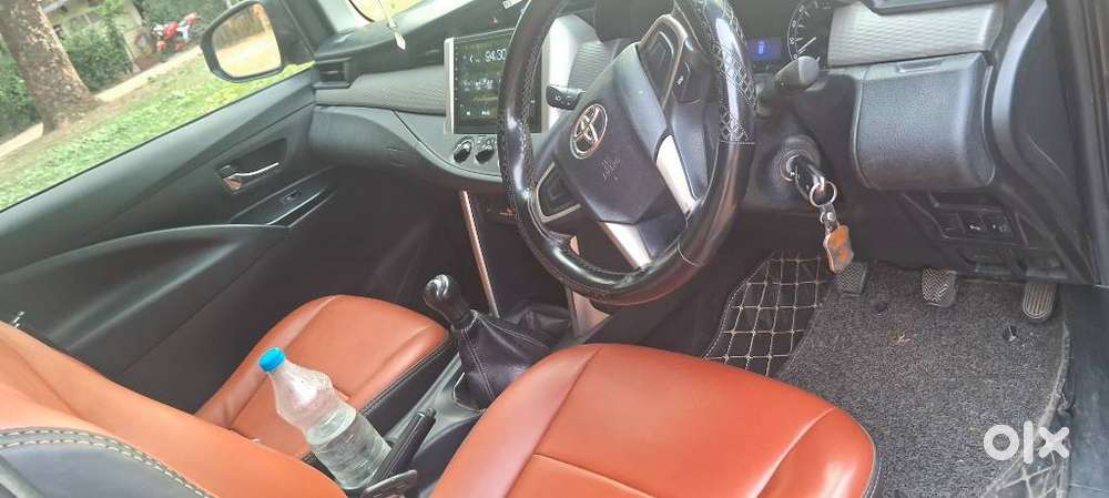 Toyota Innova Crysta 2.4 G Mt 8s, 2017, Diesel