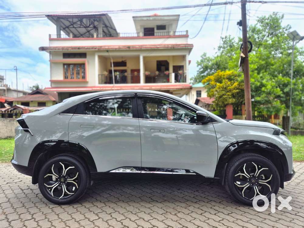 Tata Curvv Creative Plus S 1.2 Revotron Petrol 7dca, 2024, Petrol