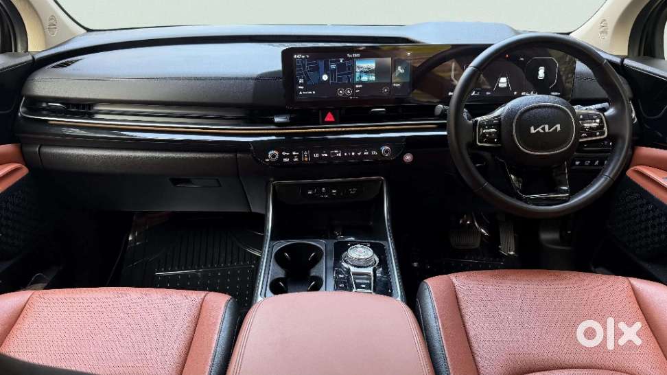 Kia Carnival Limousine Plus 7 Str, 2024, Diesel