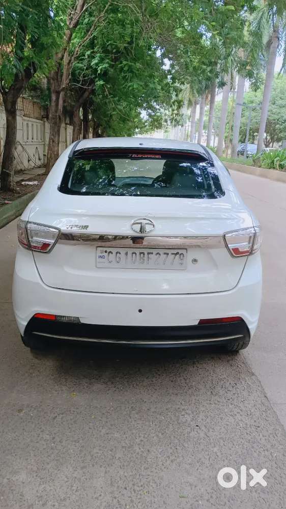 Tata Tigor Petrol