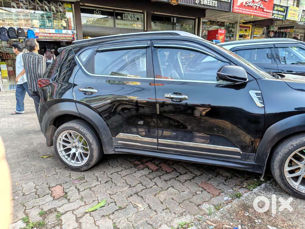 Kia Sonet 2021 Diesel Well Maintained