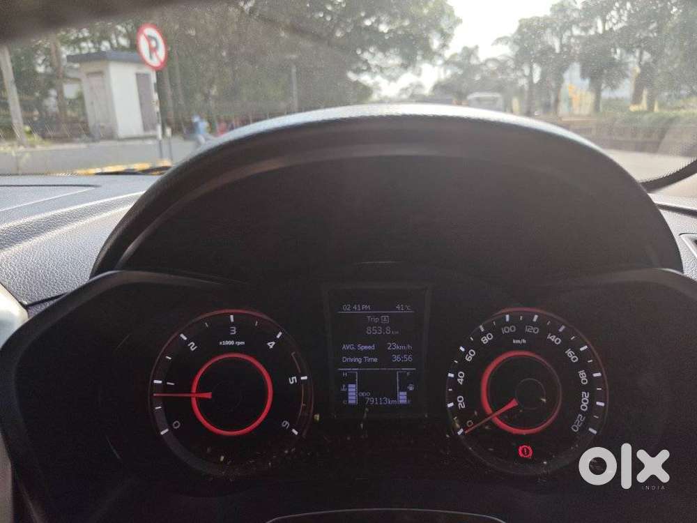 Mahindra Xuv300 W8 Diesel, 2022, Diesel