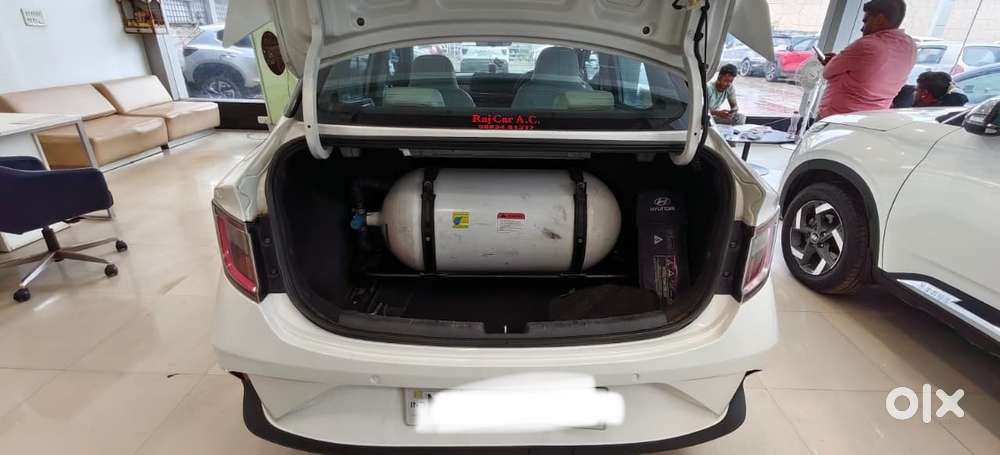 Hyundai Aura, 2023, Petrol