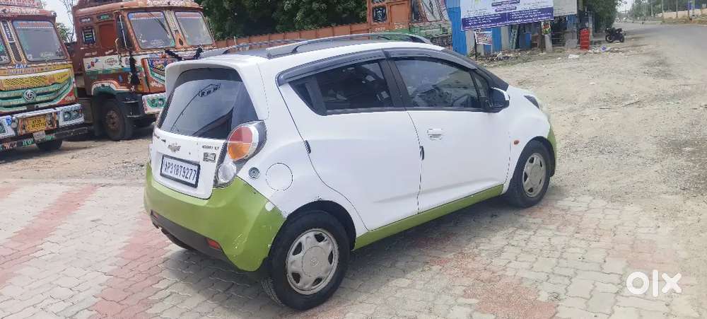 Chevrolet Beat Lt 2011 Petrol