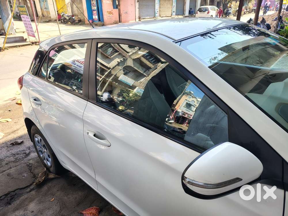Hyundai I20 Sportz 2017 Petrol Manual