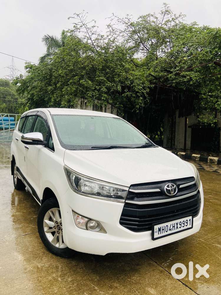 Toyota Innova Crysta 2.4 G Mt 8s, 2017, Diesel