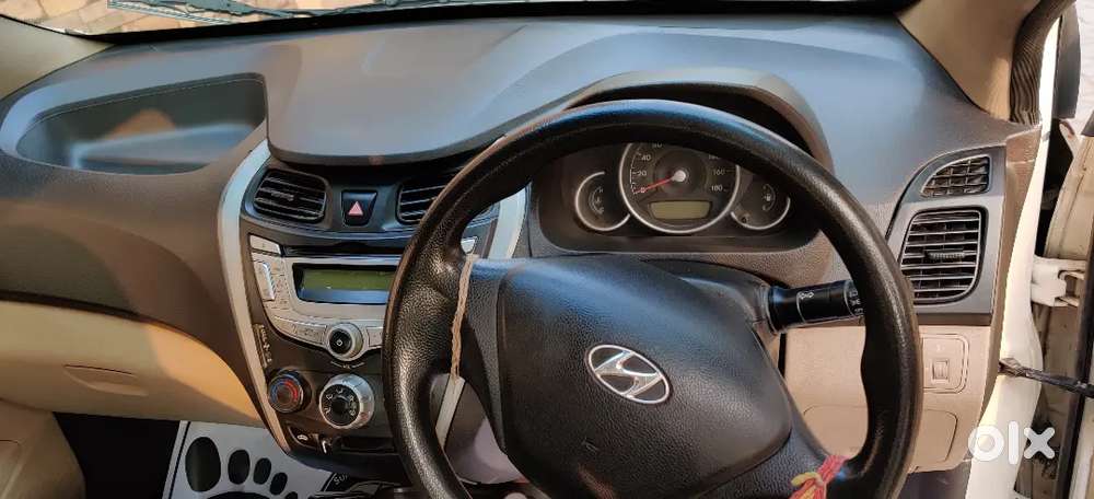 Hyundai Eon Magna +top Model, Alloys, Power Steering, Pls Read Desc.