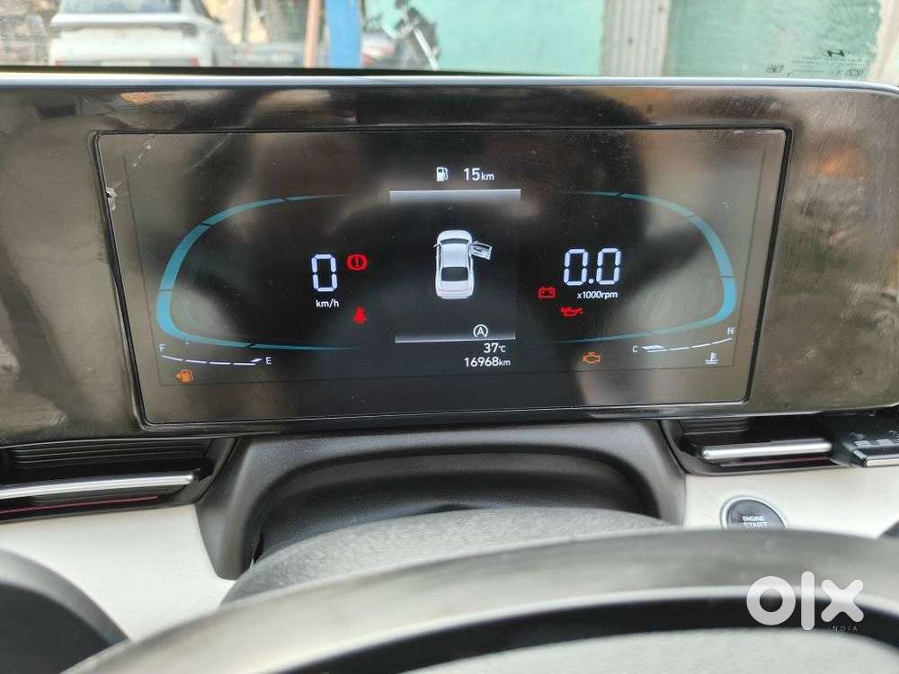 Hyundai Verna 1.5 Sx (o) Vtvt, 2024, Petrol