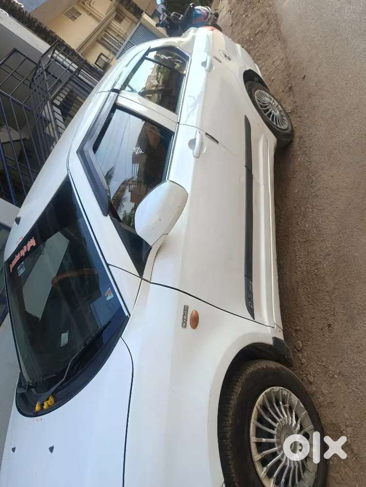 Maruti Suzuki Dzire 2016