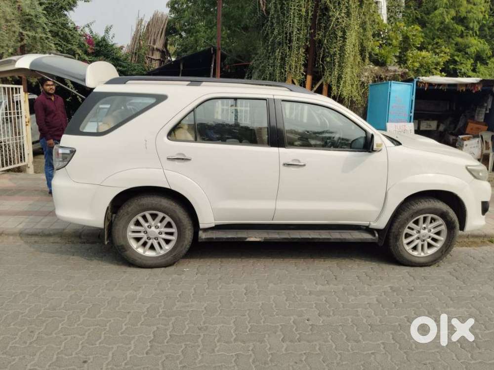 Toyota Fortuner 3.0 4x4 Manual, 2014, Diesel
