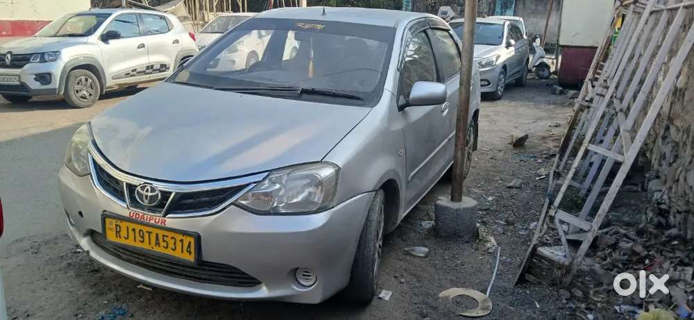 Toyota Etios 2013 Diesel 120000 Km Driven