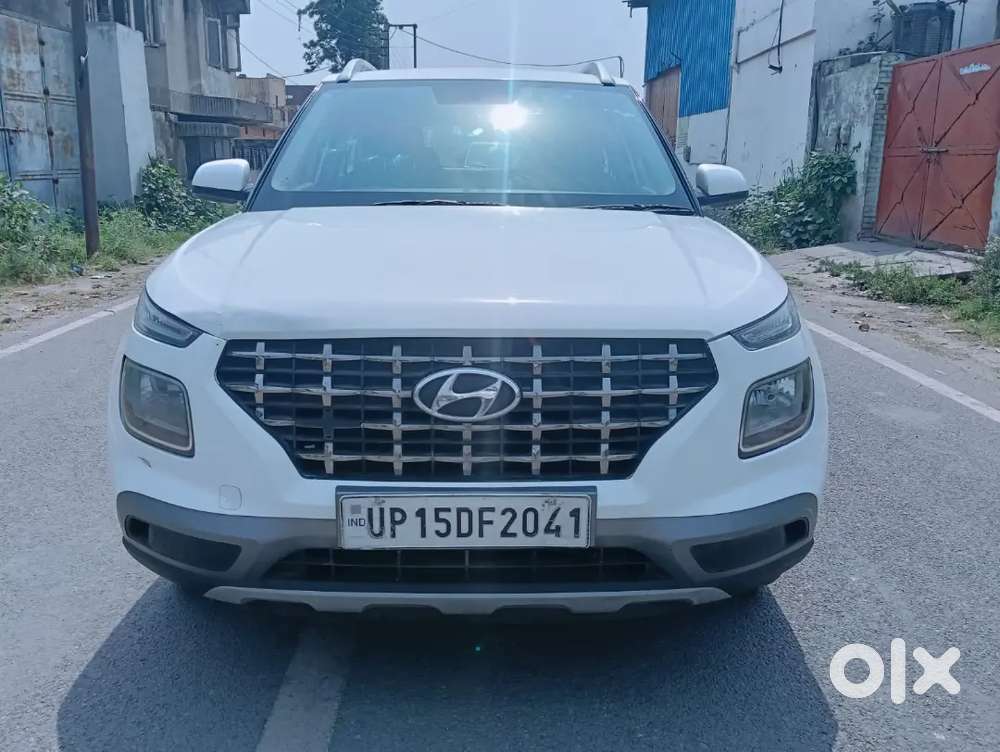 Hyundai New Venue 2020 Petrol 65000 Km Driven