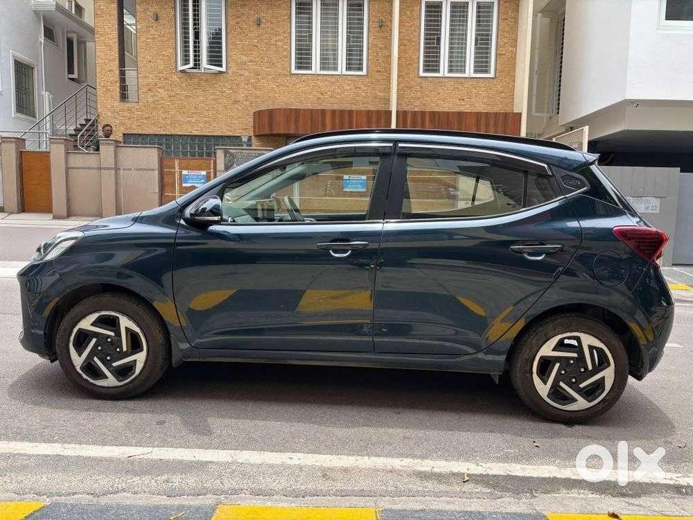 Hyundai Grand i10 Nios AMT Sportz, 2025, Petrol