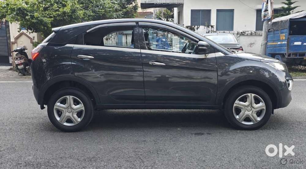 Tata Nexon 1.2 Revotron Xm (s), 2019, Petrol