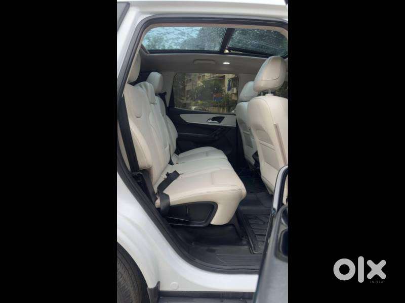 Mahindra Xuv700 2.2 Ax 7 Diesel Mt Luxury Pack Str, 2024, Diesel