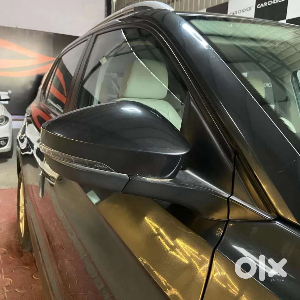 Volkswagen Taigun 1.0 Tsi Highline At, 2022, Petrol