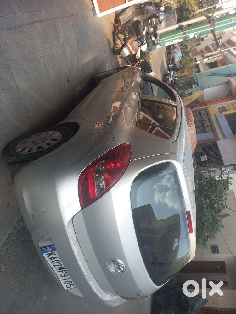 Hyundai I20 Magna 1.2 Mt, 2011, Petrol