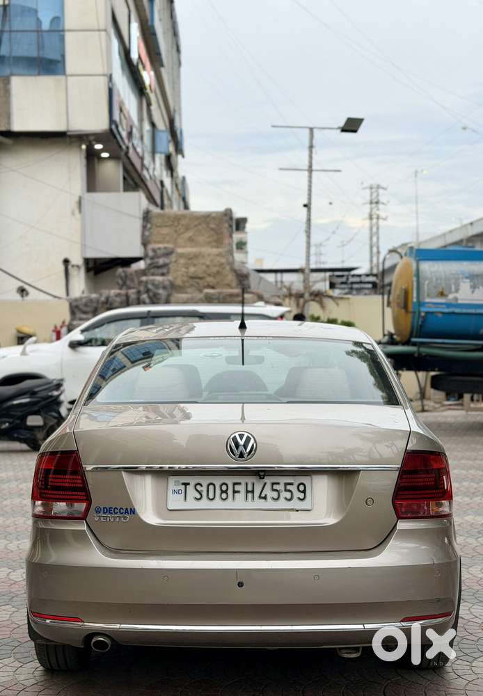 Volkswagen Vento 1.2 Tsi Highline Plus, 2016, Petrol