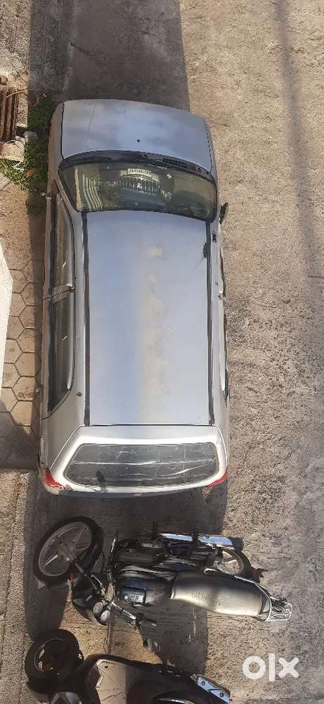 Car Bechna Hai