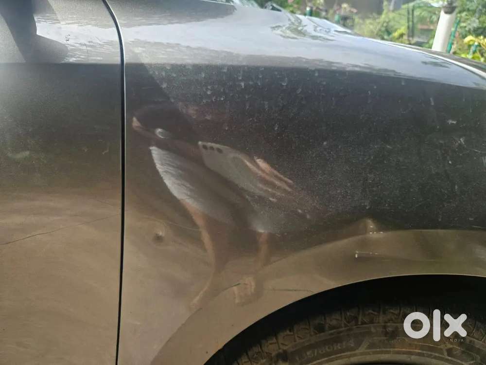 Maruti Suzuki Swift Lxi 2019
