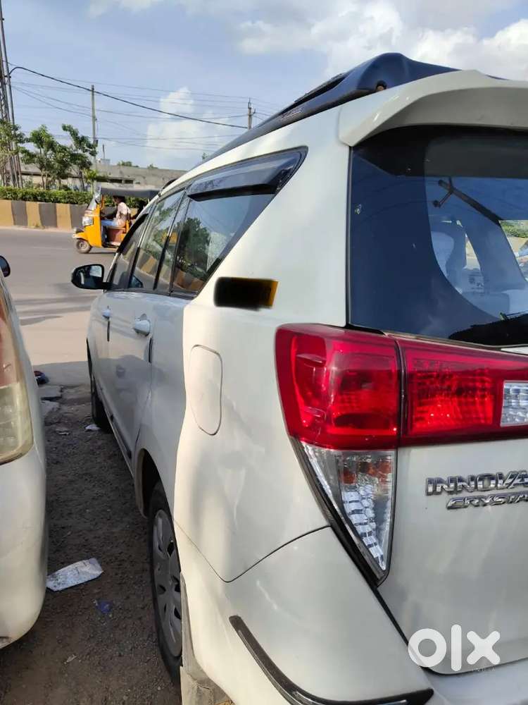 Toyota Innova Crysta 2019