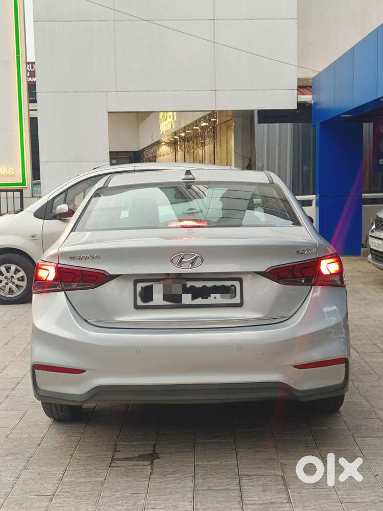 Hyundai Verna Crdi 1.6 At Ex, 2018, Diesel