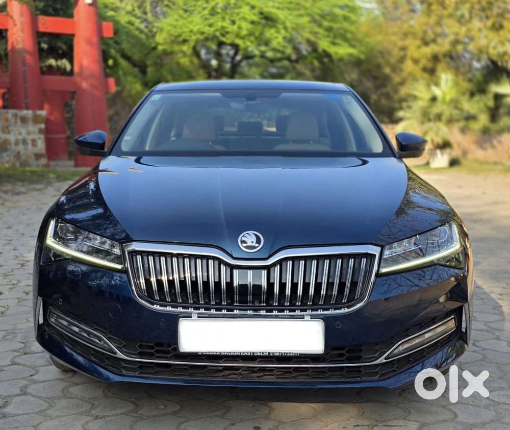 Skoda Superb 2.0 L&k Tsi At, 2022, Petrol