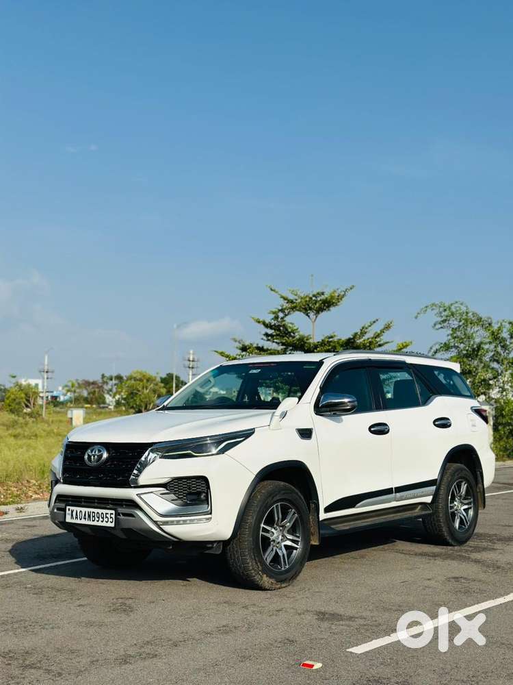 Toyota Fortuner 3.0 4x2 Automatic, 2023