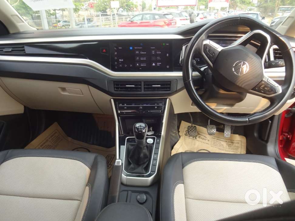 Volkswagen Virtus Topline 1.0 Tsi Mt, 2024, Petrol