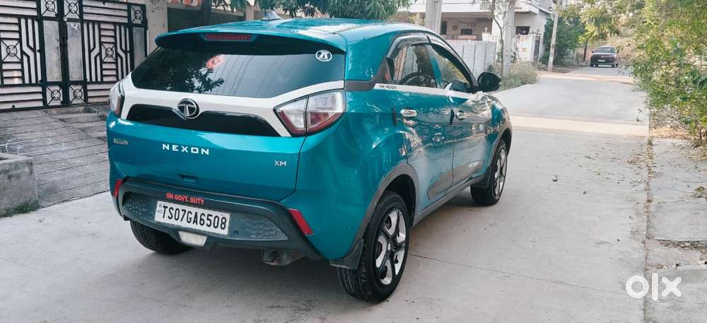 Tata Nexon 1.2 Revotron Xm (s), 2018, Petrol