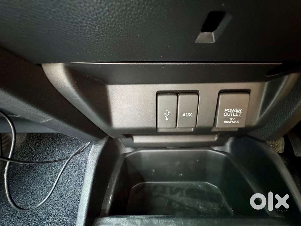 2016 Honda Jazz 1.2 V Cvt Petrol Automatic | 57,500 Km | Kokapet