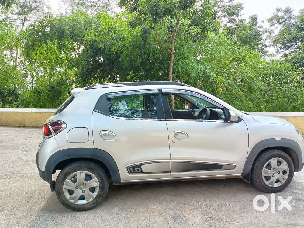 2021 Renault Kwid Petrol Automatic 21651 Km Second Owner