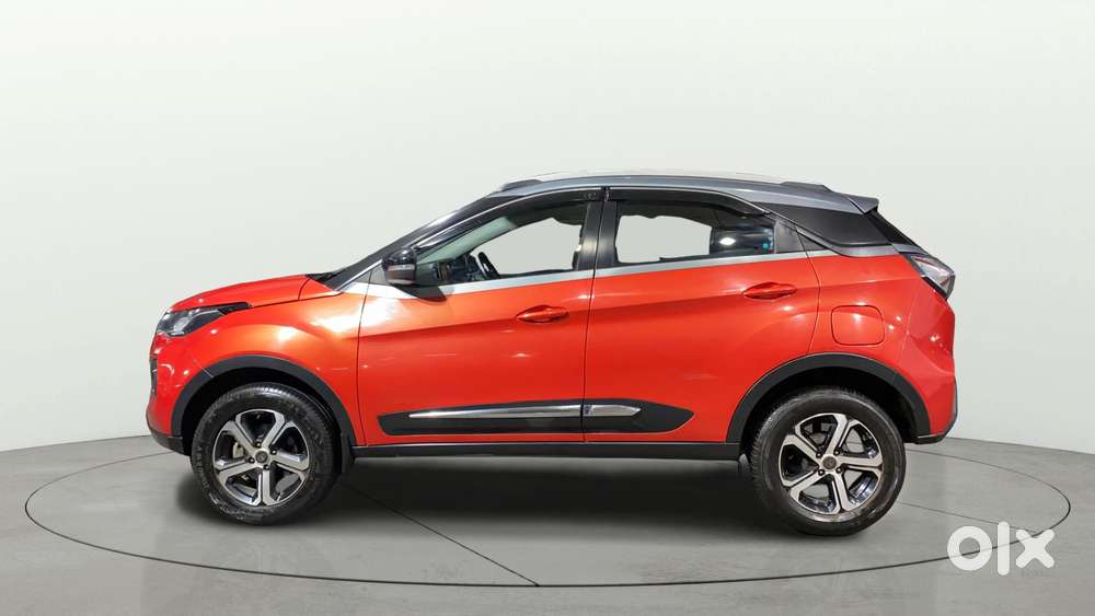 Tata Nexon Xz Plus (hs), 2022, Petrol