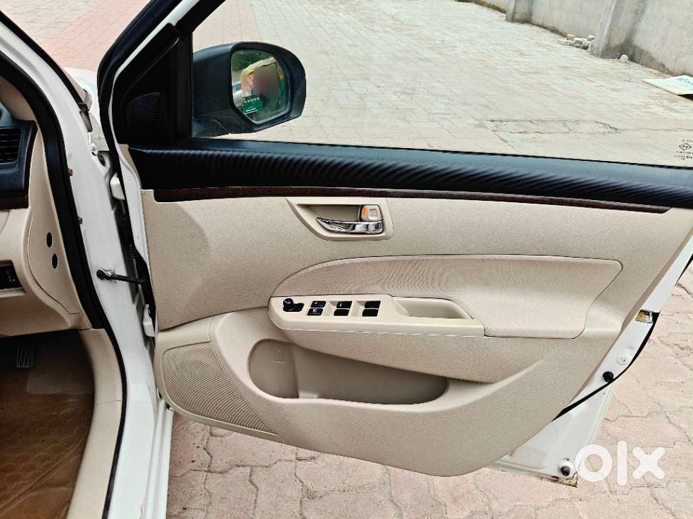 Maruti Suzuki Dzire 1.2 Zxi, 2016, Petrol