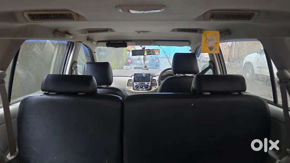 Toyota Innova 2009 Diesel Car Battery New & All 5 Tyres New Bridgeston