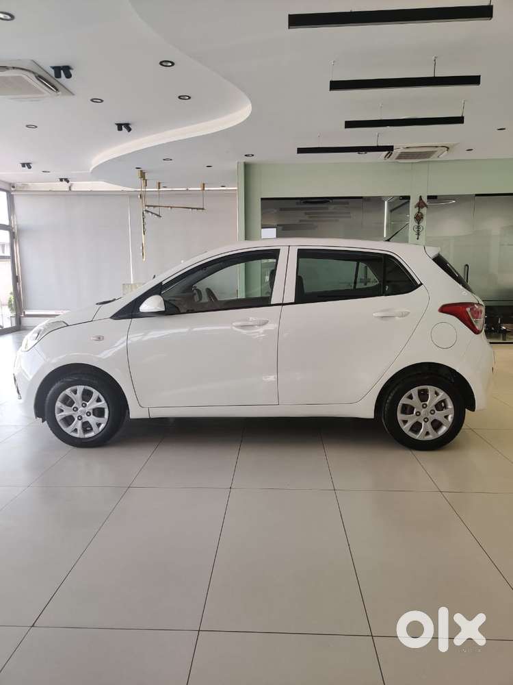 Hyundai Grand I10 1.2 Kappa Magna At, 2016, Petrol