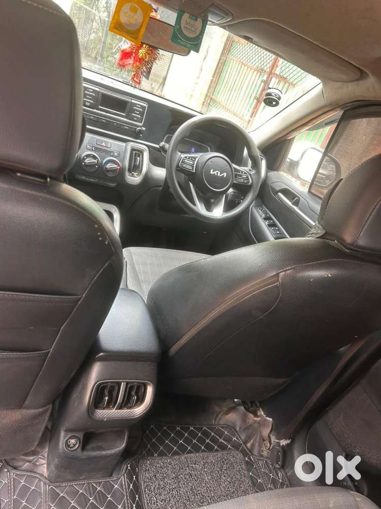 Kia Sonet 2023 Petrol Well Maintained