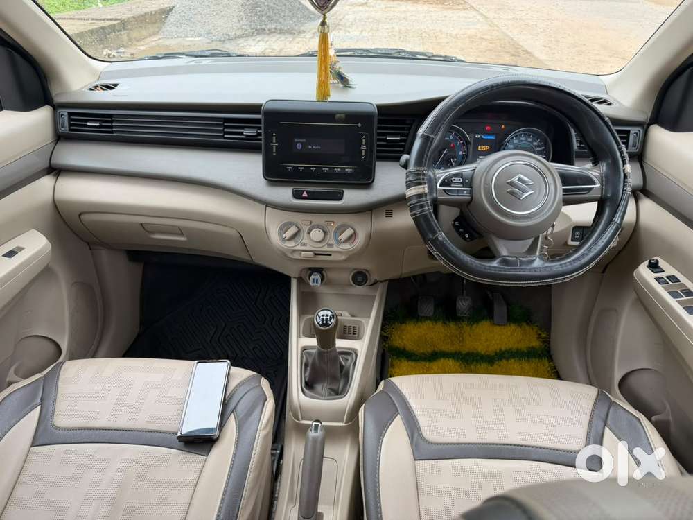 Maruti Suzuki Ertiga Vxi At Petrol, 2022, Petrol