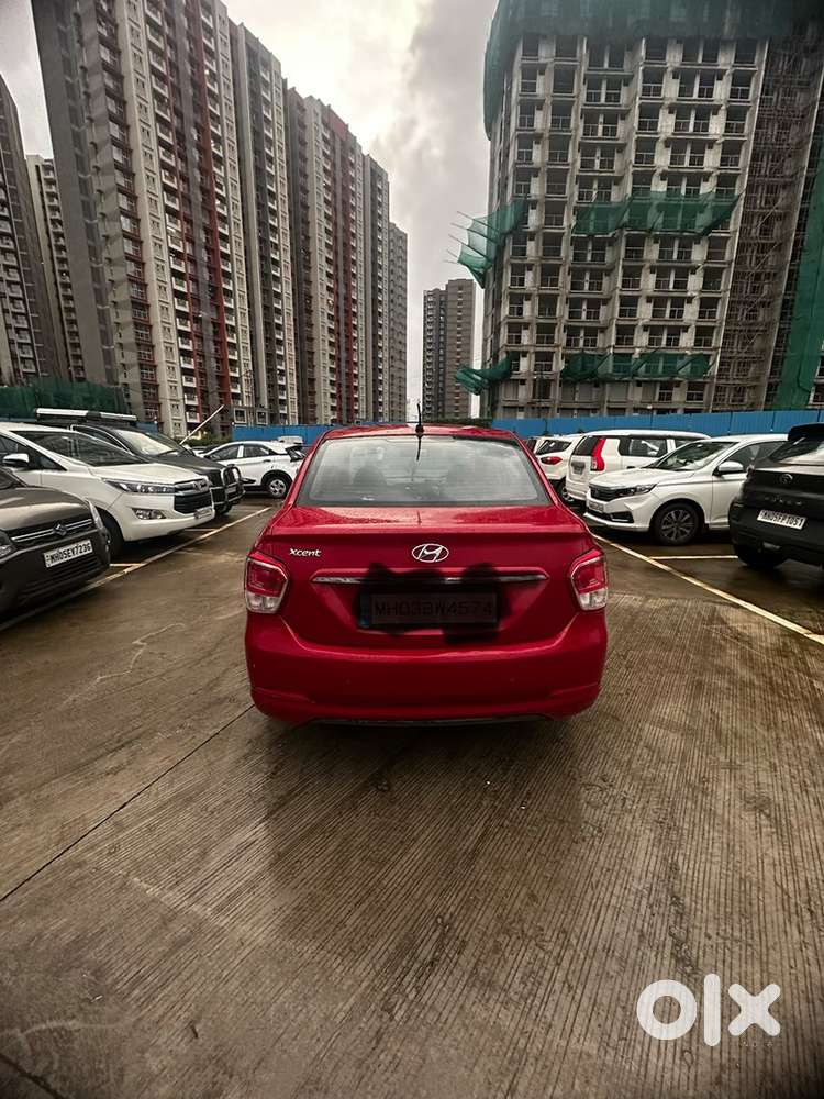 Hyundai Xcent Petrol 2015