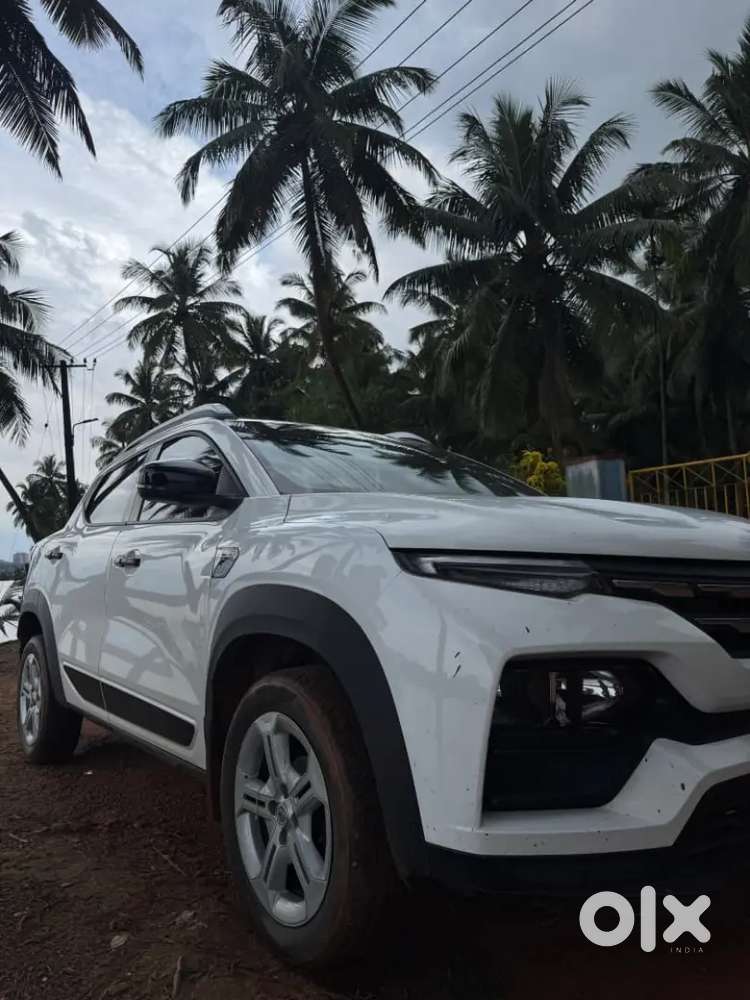 Renault Kiger 2023 Petrol 27000 Km Driven Soorum History