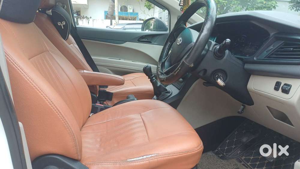 Mahindra Marazzo M2, 2020, Diesel