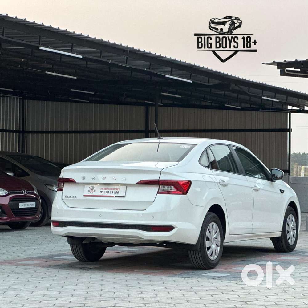 Skoda Slavia 1.0 Active Tsi, 2023, Petrol